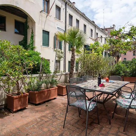Accademia Terrazza
