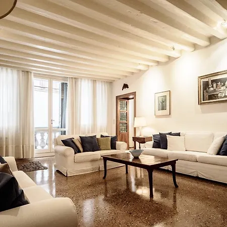 Accademia Terrazza Venedig