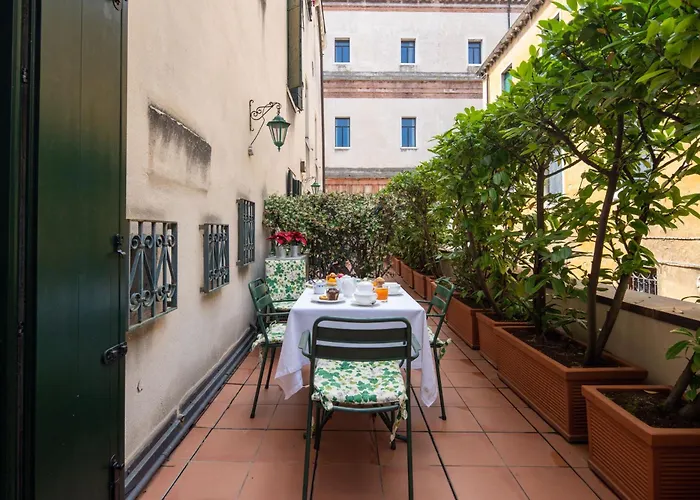 Accademia Terrazza Apartamento Veneza
