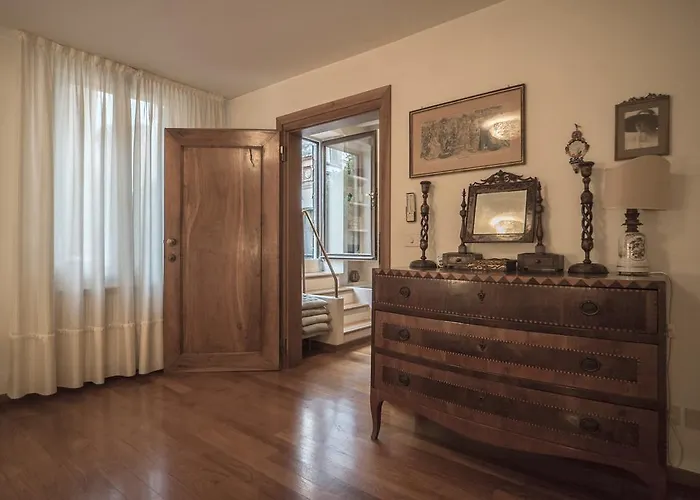 Accademia Terrazza Apartamento *