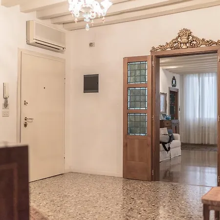 Accademia Terrazza * Venedig