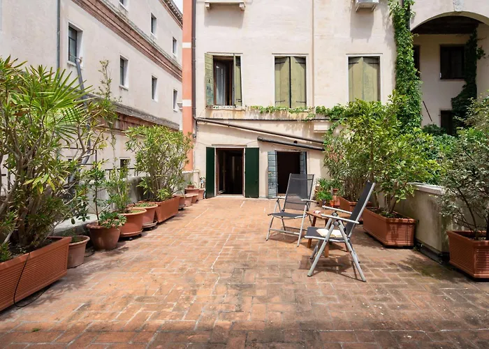 Accademia Terrazza Apartamento Venecia