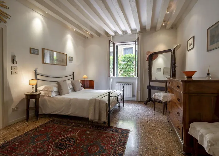 Accademia Terrazza *