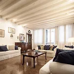 Accademia Terrazza *